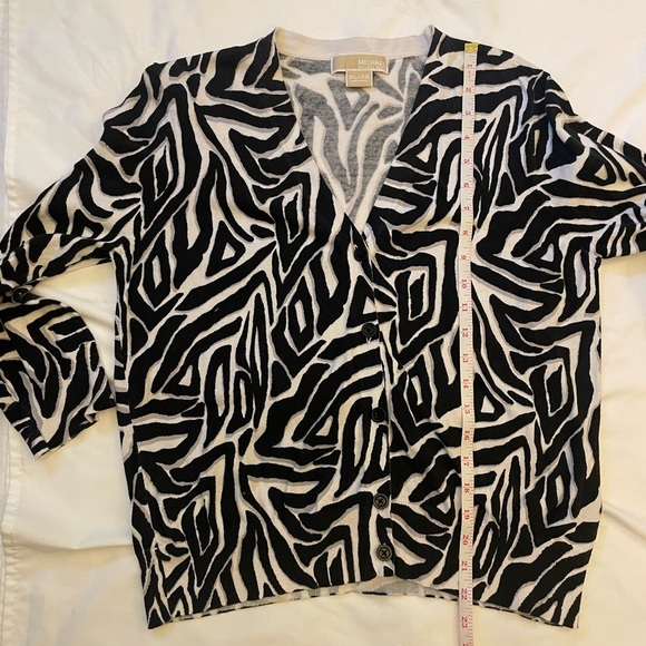 Michael Kors size XL black and white cardigan - Picture 9 of 10